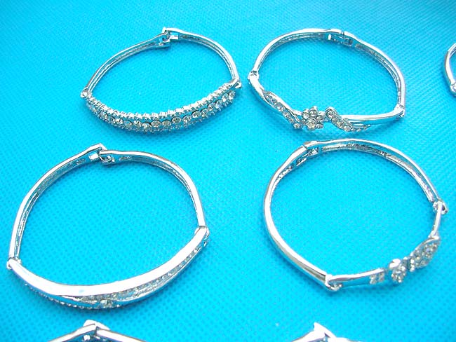 cubic-zirconia-bangles-8b