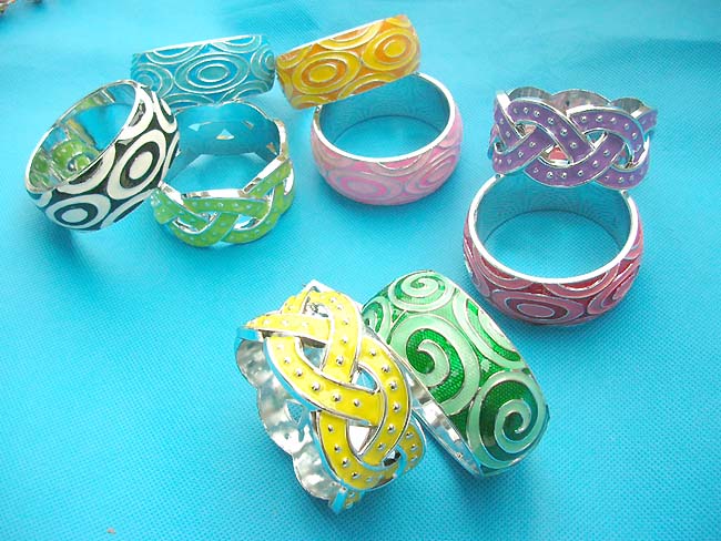 enamel-bangles-1