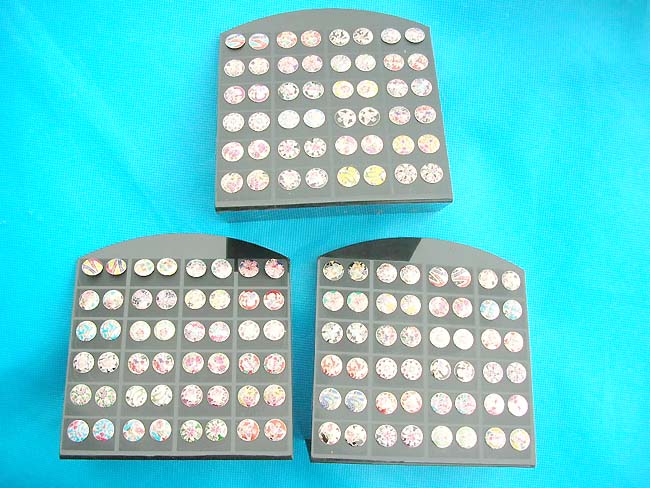 enamel-studs-earrings-1