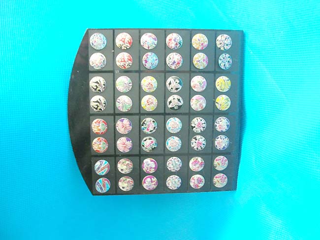 enamel-studs-earrings-1a