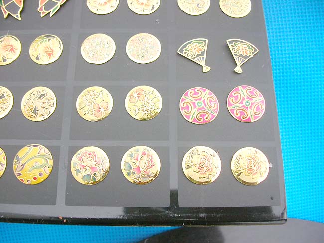 enamel-studs-earrings-2k