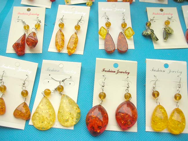 imitation-amber-earrings-8d