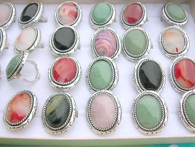 mixed-gemstone-rings-2