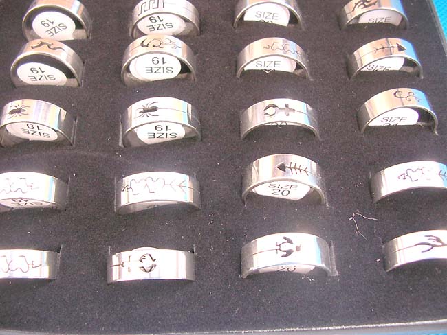 stainless-steel-ring-09m2