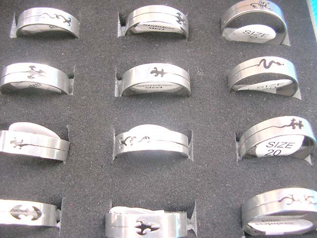stainless-steel-ring-09m4