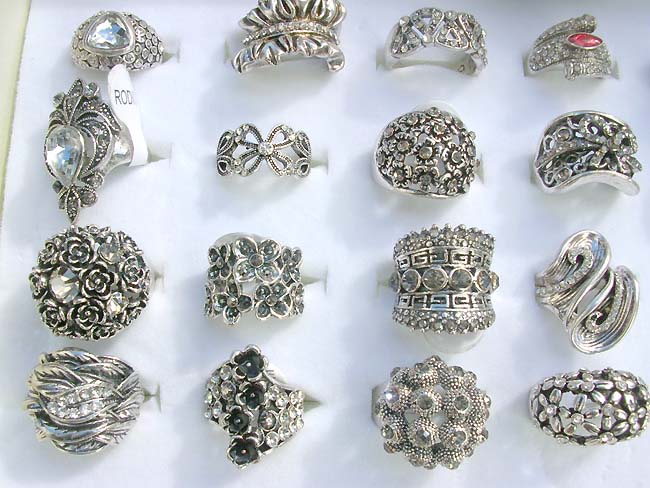 vintage-style-fashion-rings-8b