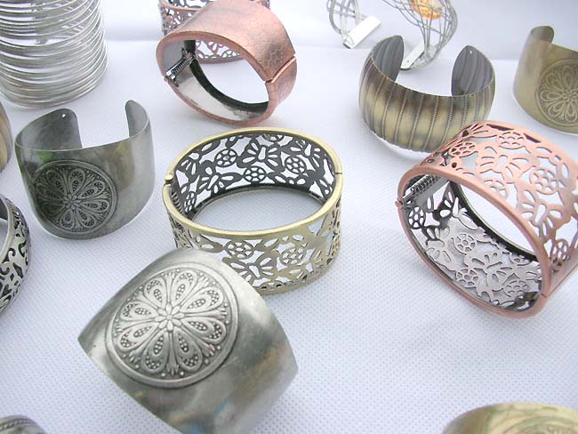 wide-bangle-cuffs-mix-1e