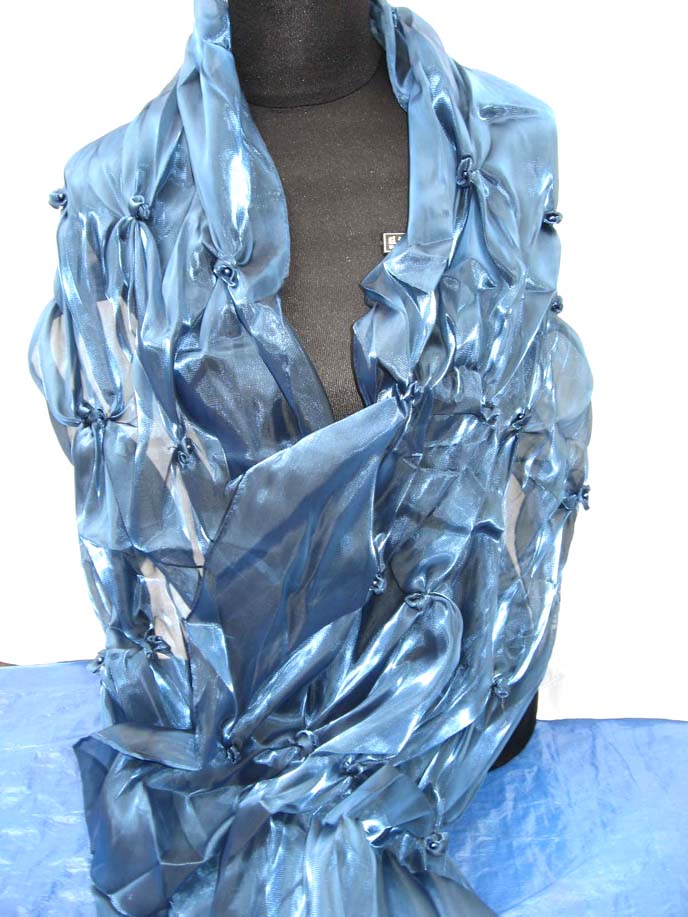 fashion-polyester-scarf-03a-wide-ruffles