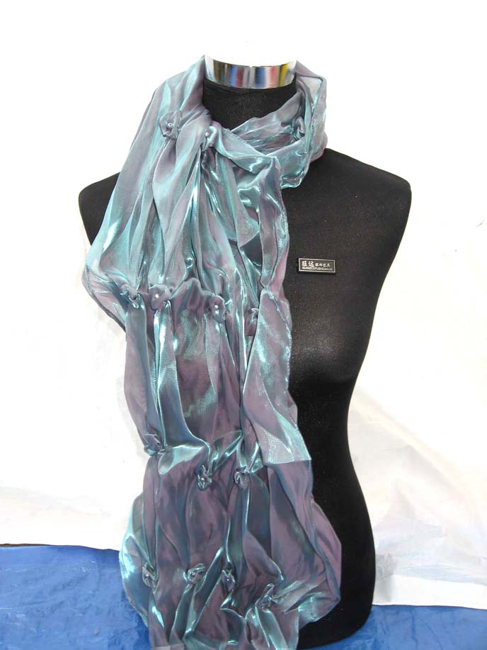 fashion-polyester-scarf-03b-wide-ruffles