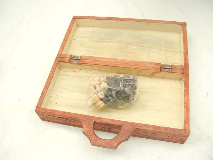 chess-set-02-square-b