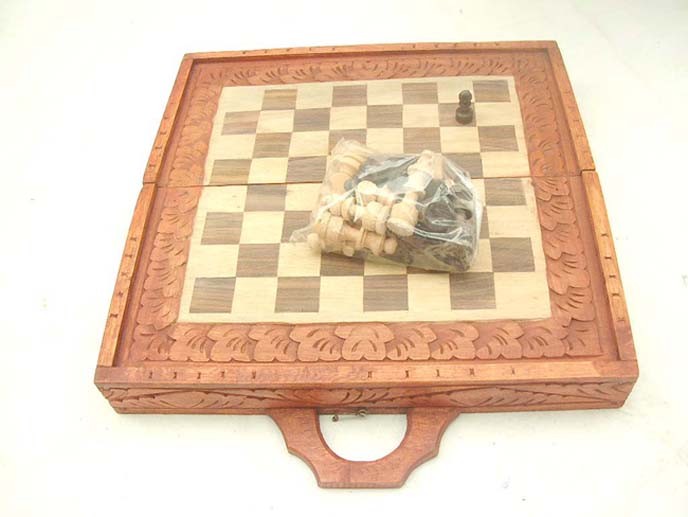 chess-set-02-square-c