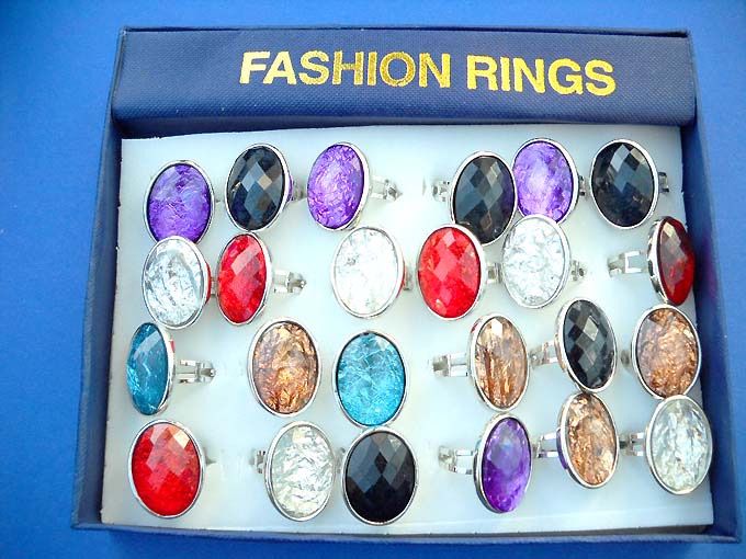 adjustable-rings-with-glass-10h