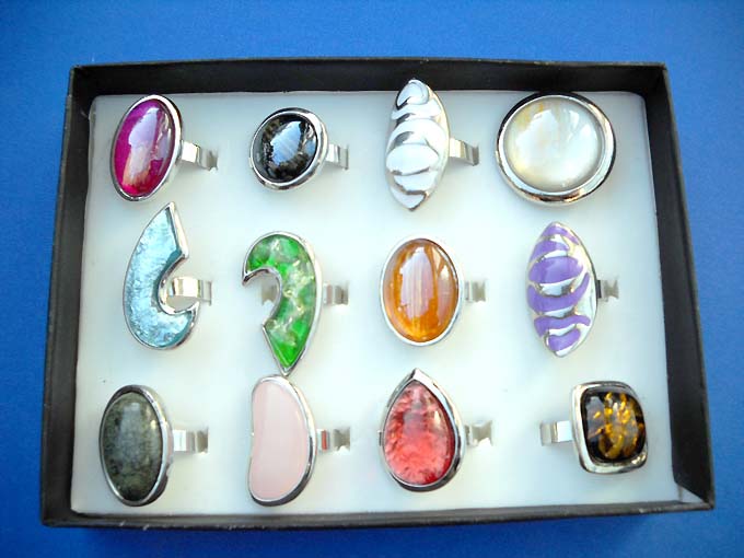 large glass bead fashion rings, fashion jewellery wholesalers
