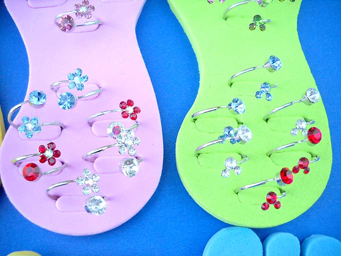 Assortment of rhinestone toe fashionable toe ring. Comes with cutie foot foam display, Jewelry Distributor, Wholesale Jewelry