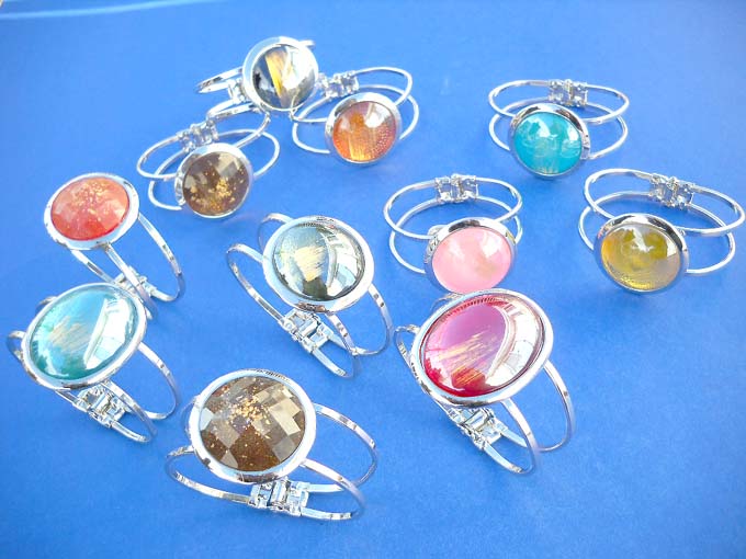 Handcraft enamel painting fashion flower ring. randomly picked by our warehouse staffs