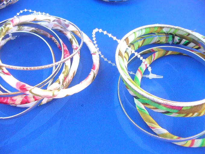 fabric-wrapped-bangle-bracelets-1g