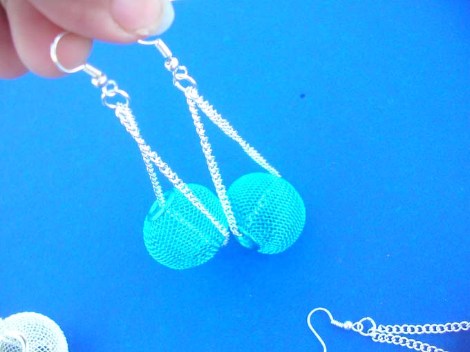 hook-earrings-10-balla