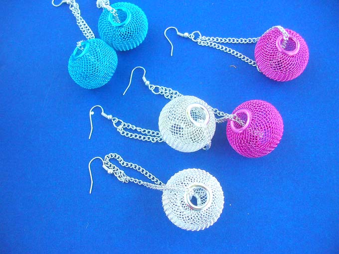 hook-earrings-10-ballb