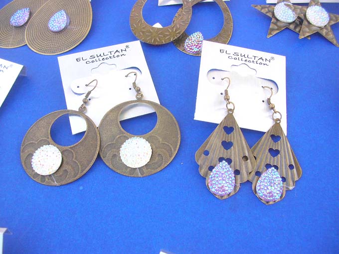 hook-earrings-9-antique-colord