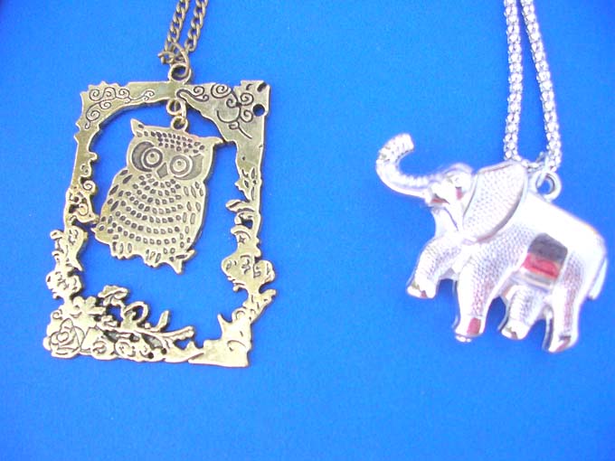 long-chain-pendant-necklace-1f