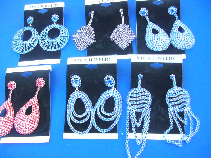 rhinestone-dangle-studs-earrings-1g