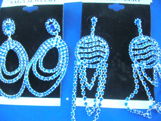 rhinestone-dangle-studs-earrings-1i