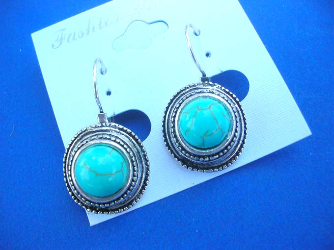 turquoise-hook-closure-earring-1a