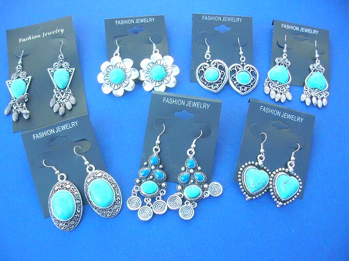 turquoise-hook-earring-1a