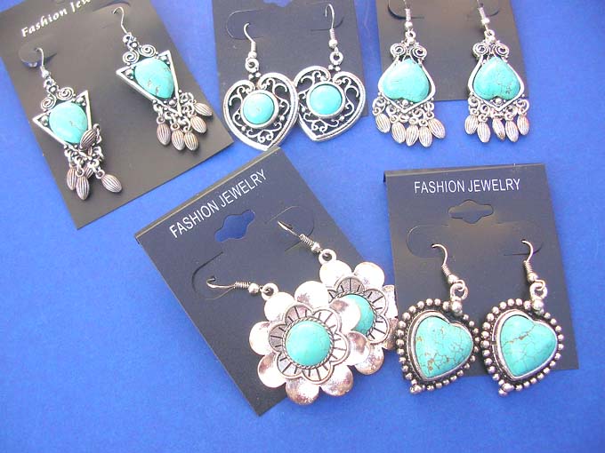 turquoise-hook-earring-1c