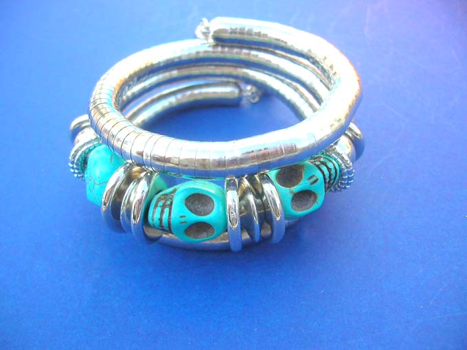 turquoise-silvertone-coil-bracelet-snake-wrap-2-skull