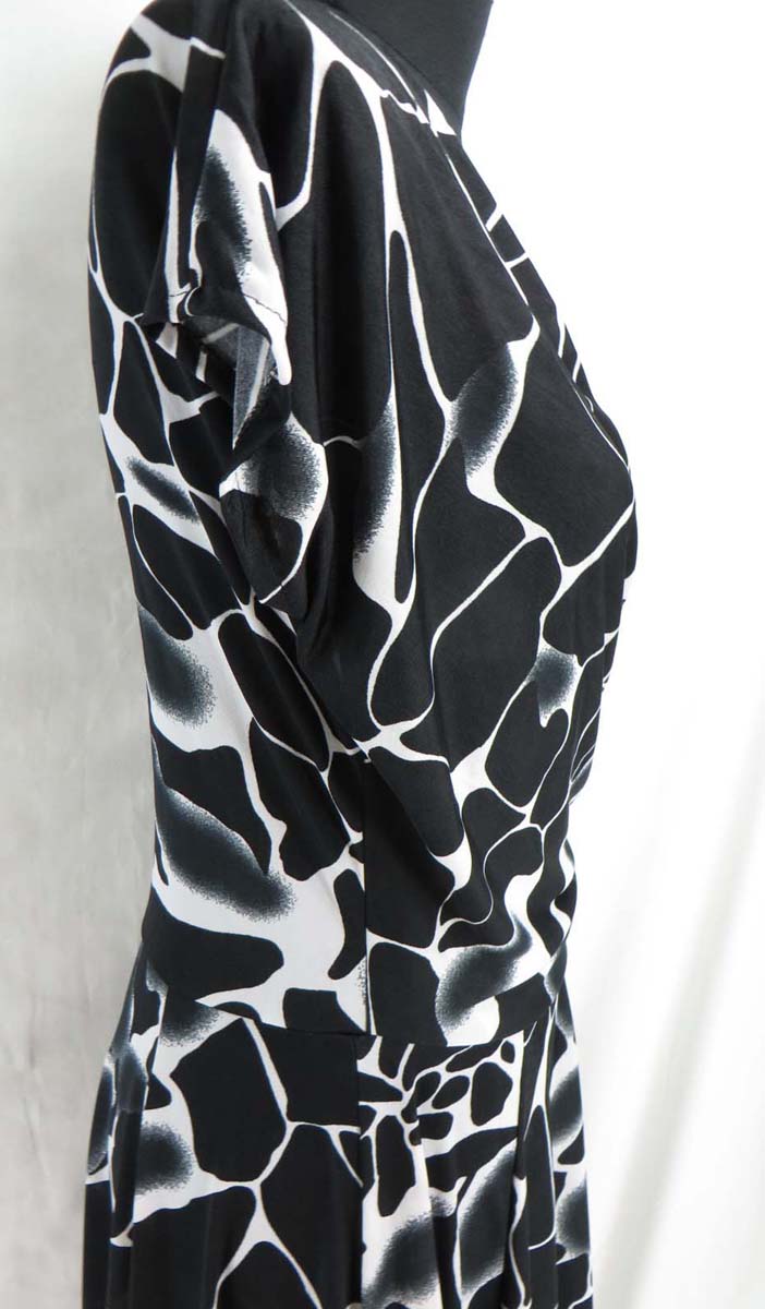 dress61-un2s