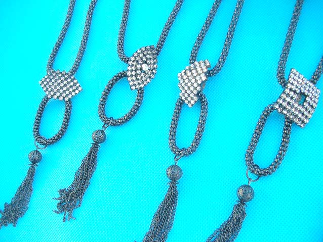 elegant-cz-long-chain-necklace-501m1