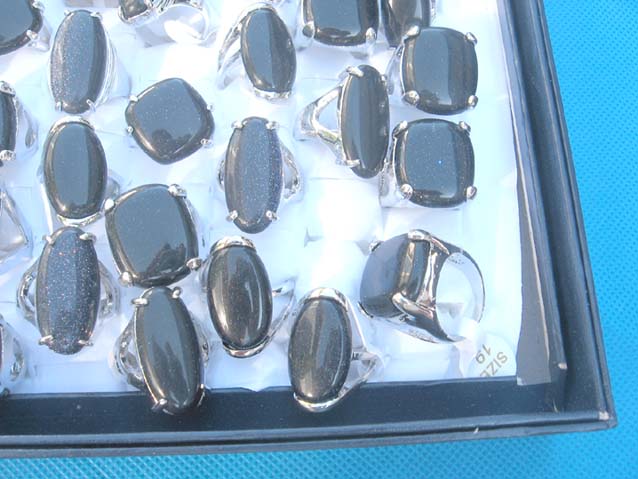 fashion-gemstone-ring-500
