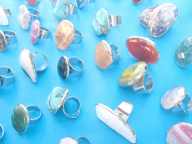 whole-gemstone-ring-512m3