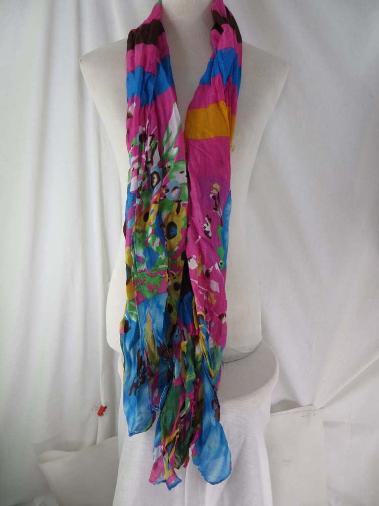 scarf-u522w