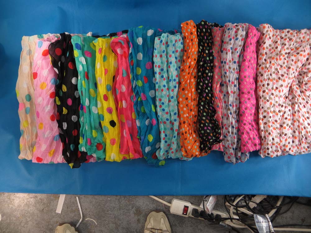 scarf-u523a