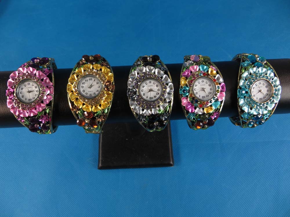 watch-vintage-1b