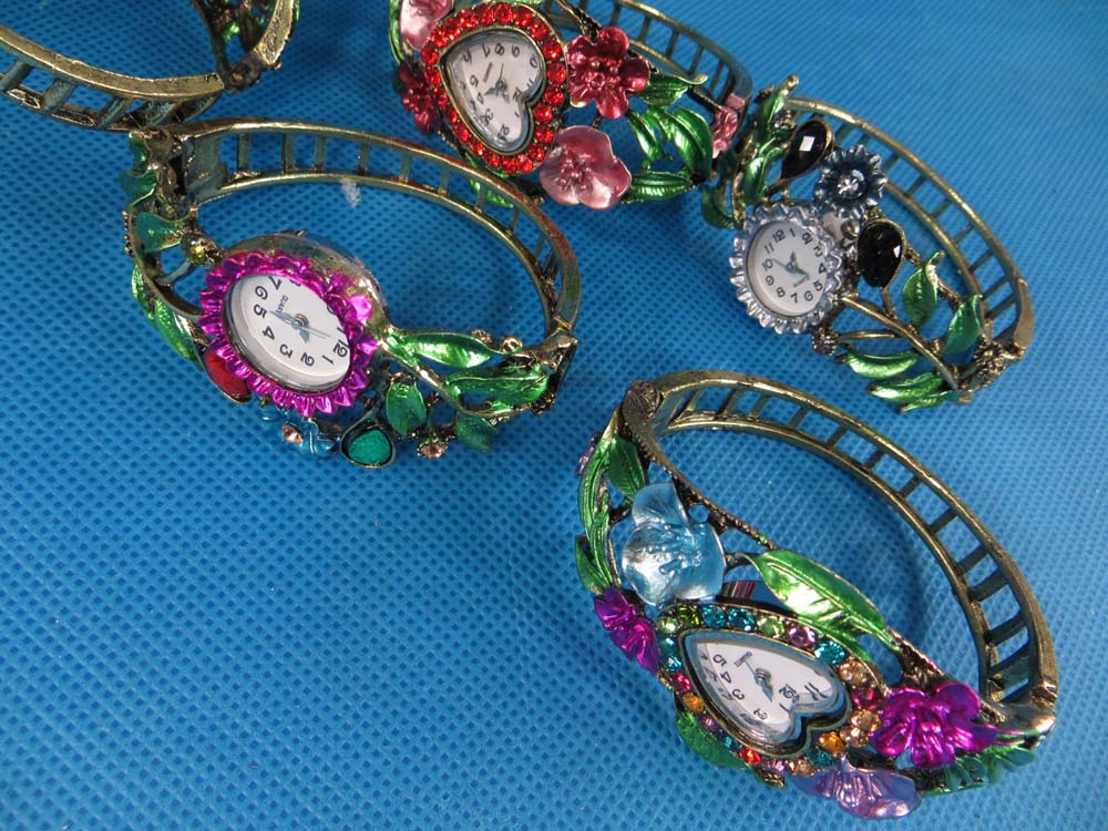 watch-vintage-4h