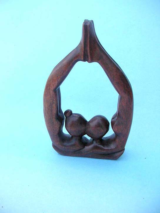 small-abstract-carving-105