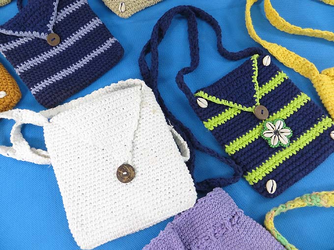 crochet-passport-bag-1d