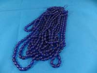 blue-glass-bead-string-3a