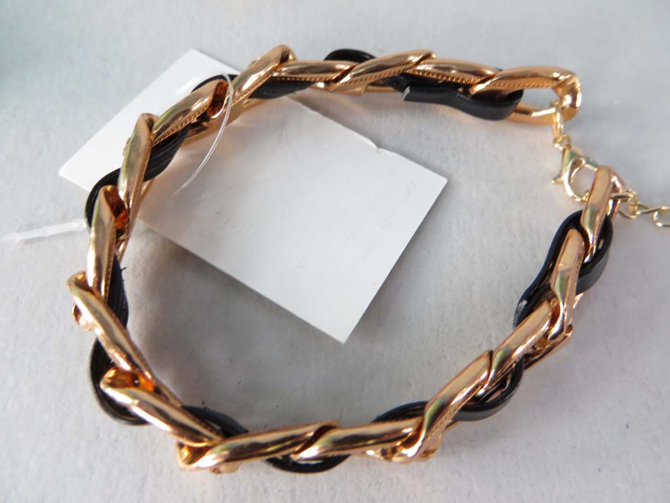 bracelet48c
