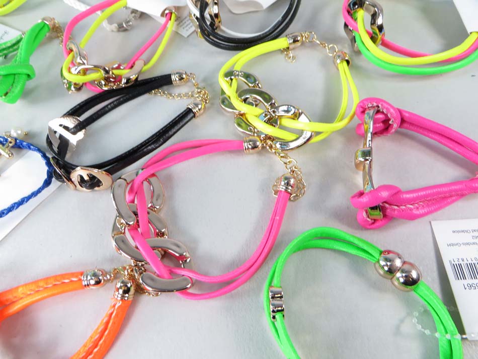 bracelet50b
