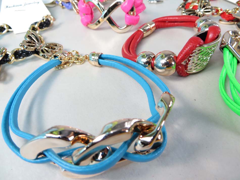 bracelet52k