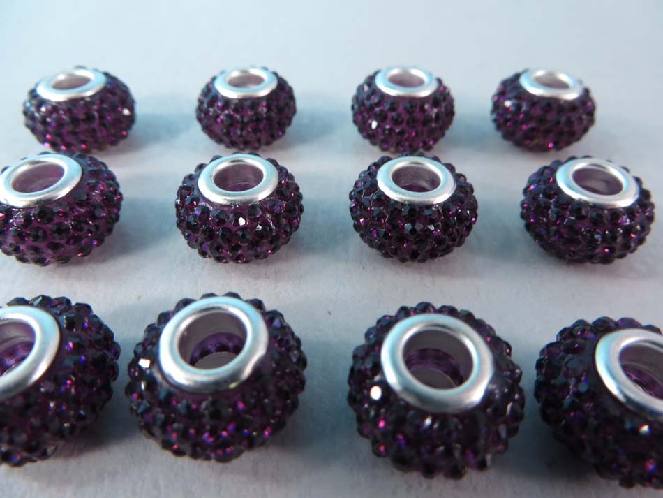 charmbead05b