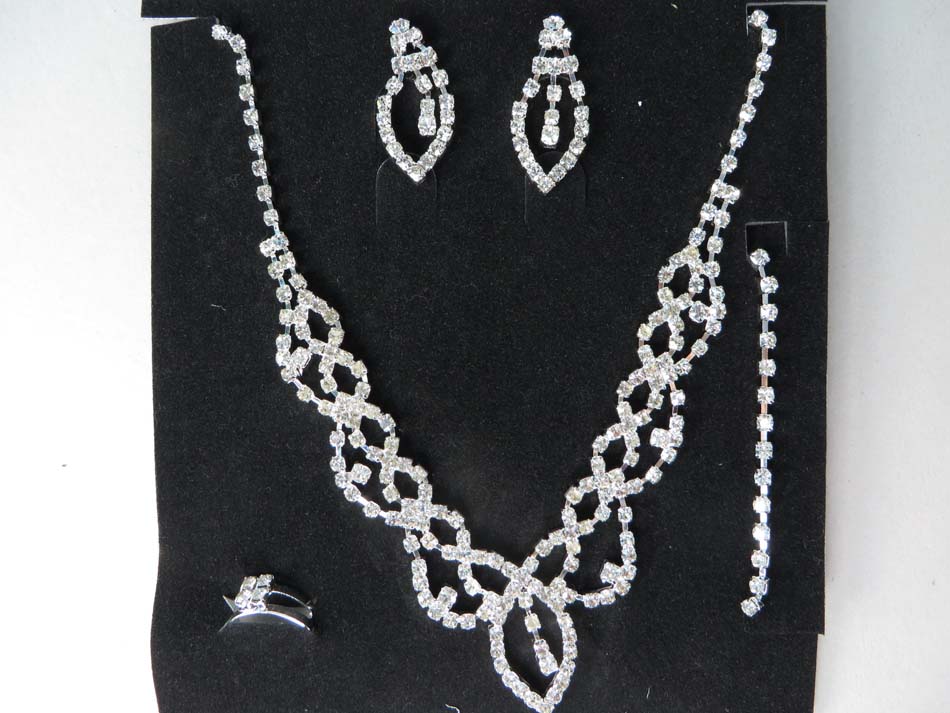 jewelryset30d