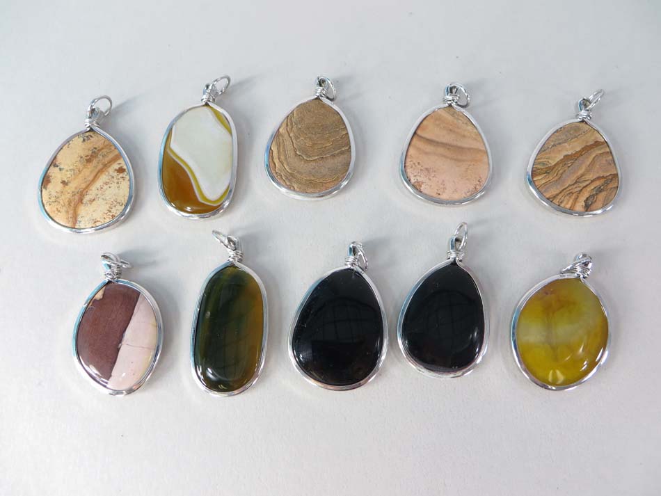 pendant58a