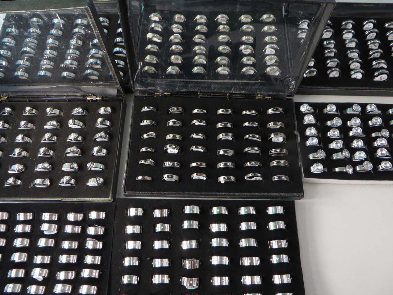 ring28b