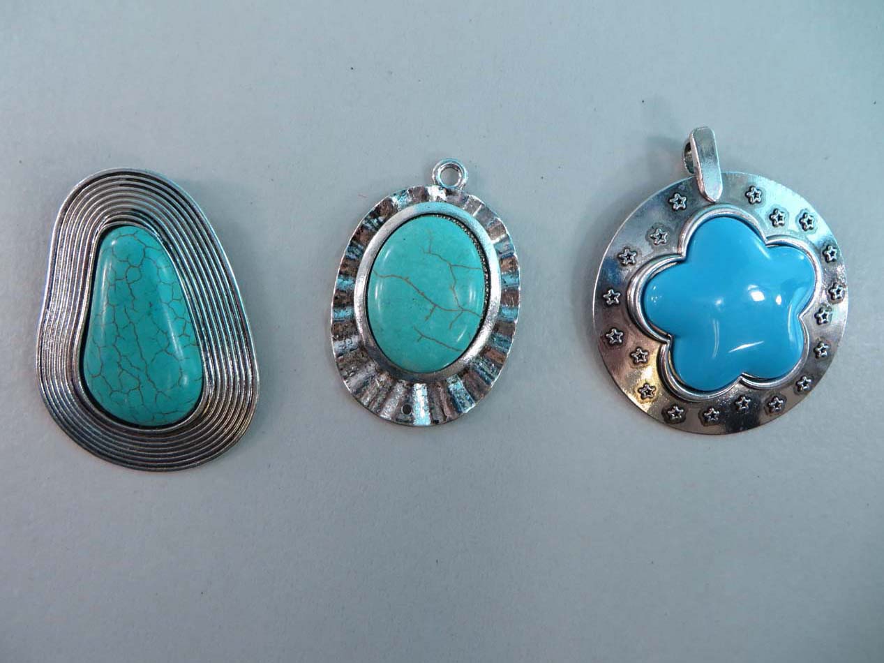 scarfpendant01a