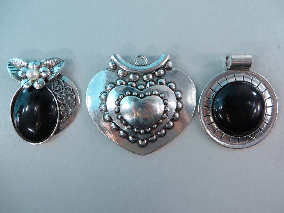 scarfpendant14a